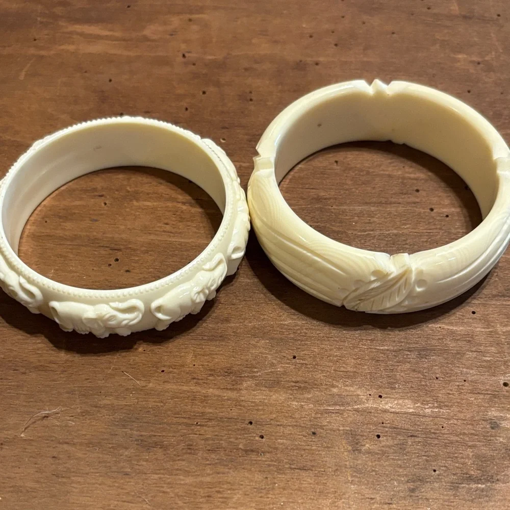 Set of 8 vintage bangles at - Picture 9 of 12